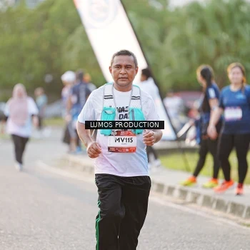 Runner Photo 7929125