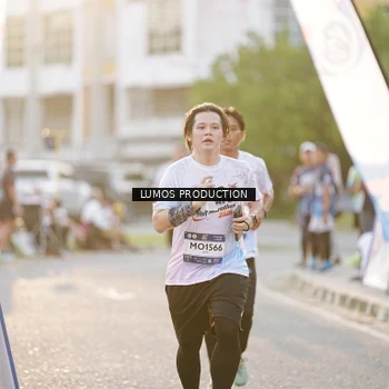 Runner Photo 7929130