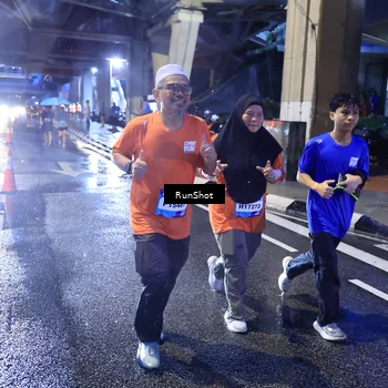 Runner Photo 7929132