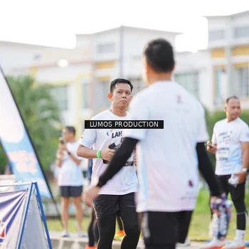 Runner Photo 7929145