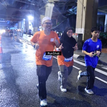 Runner Photo 7929165
