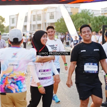 Runner Photo 7929211