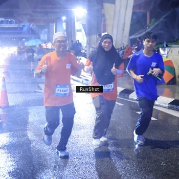 Runner Photo 7929234
