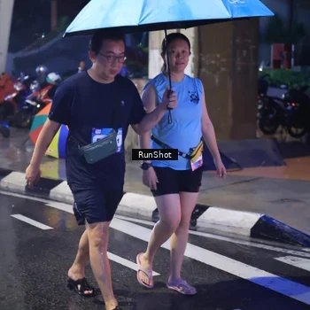 Runner Photo 7929243
