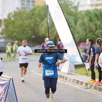 Runner Photo 7929244