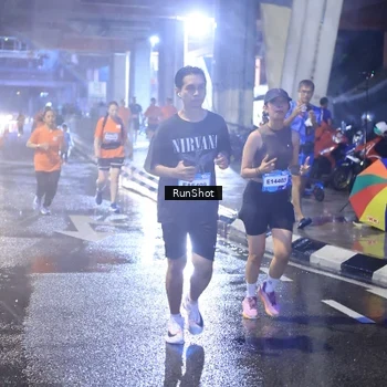 Runner Photo 7929246