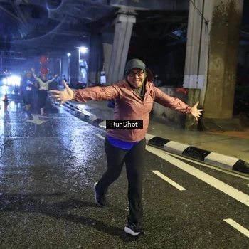 Runner Photo 7929250