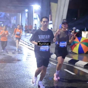 Runner Photo 7929255