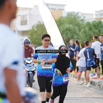 Runner Photo 7929257