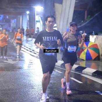 Runner Photo 7929262