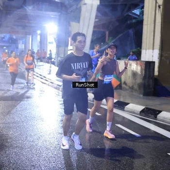 Runner Photo 7929278