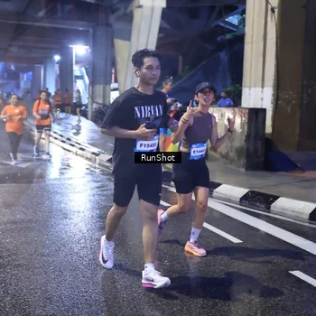 Runner Photo 7929284