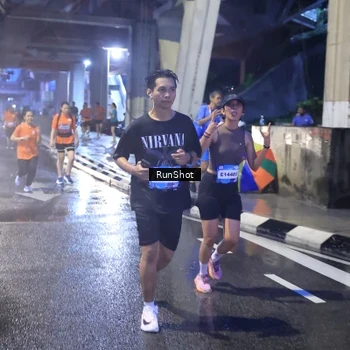 Runner Photo 7929285