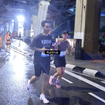 Runner Photo 7929287