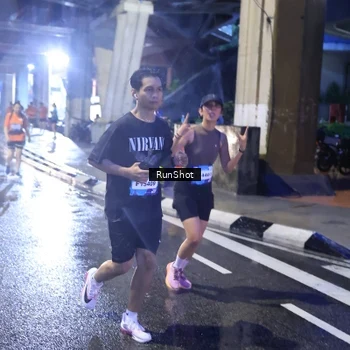 Runner Photo 7929290