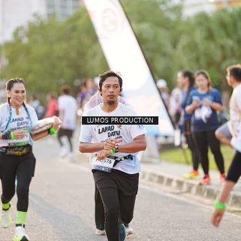 Runner Photo 7929301
