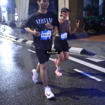 Runner Photo 7929302