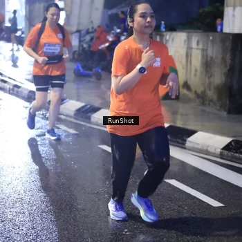 Runner Photo 7929332