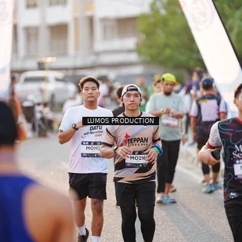 Runner Photo 7929335