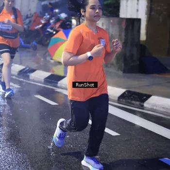Runner Photo 7929336