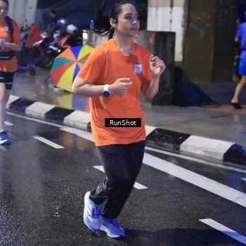 Runner Photo 7929339