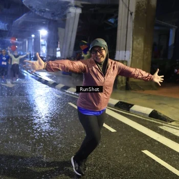 Runner Photo 7929346