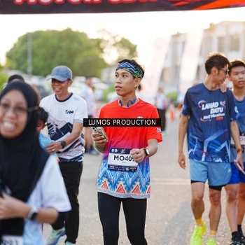 Runner Photo 7929353