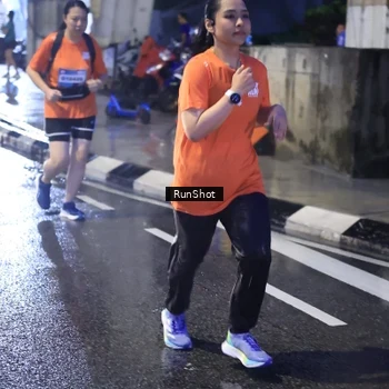 Runner Photo 7929356