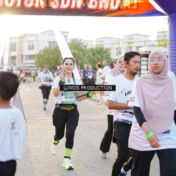 Runner Photo 7929360