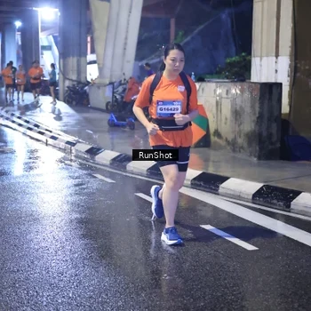 Runner Photo 7929373