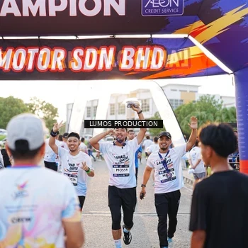 Runner Photo 7929384