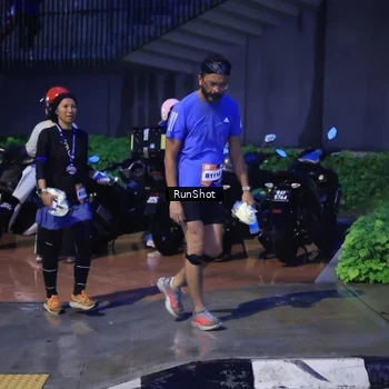 Runner Photo 7929394