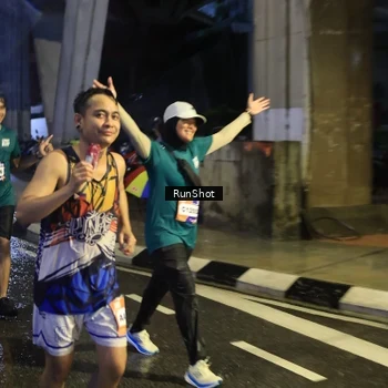 Runner Photo 7929401