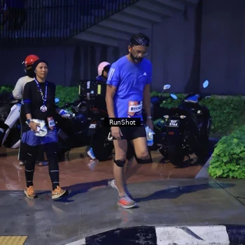 Runner Photo 7929404
