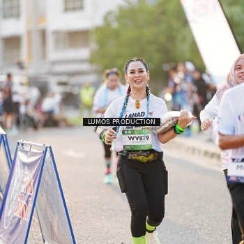 Runner Photo 7929414