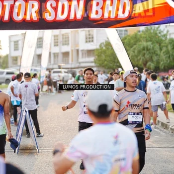Runner Photo 7929435