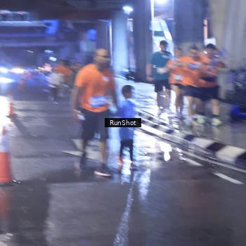 Runner Photo 7929444