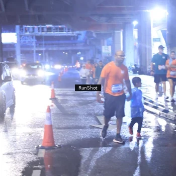 Runner Photo 7929451