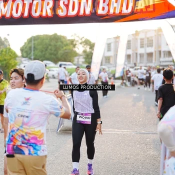 Runner Photo 7929455