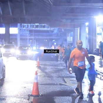 Runner Photo 7929458