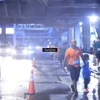 Runner Photo 7929465