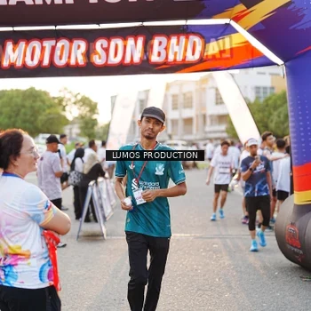 Runner Photo 7929471