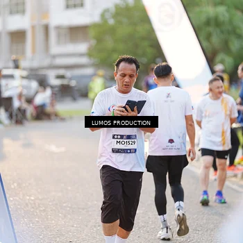 Runner Photo 7929473
