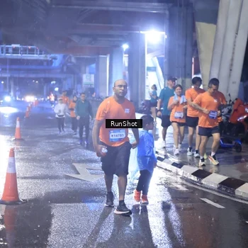 Runner Photo 7929475