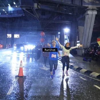 Runner Photo 7929483