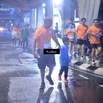 Runner Photo 7929488
