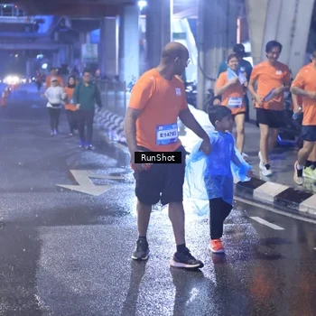 Runner Photo 7929499