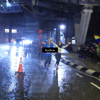 Runner Photo 7929502