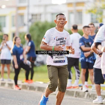 Runner Photo 7929506