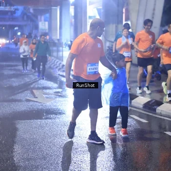 Runner Photo 7929508